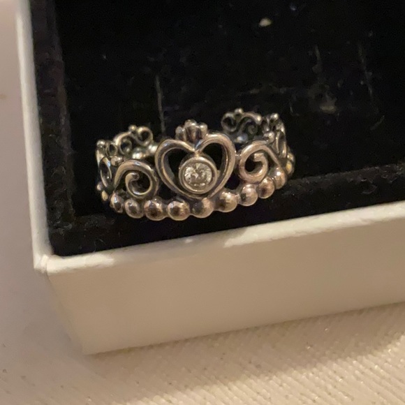 Pandora Princess Ring - Picture 2 of 3
